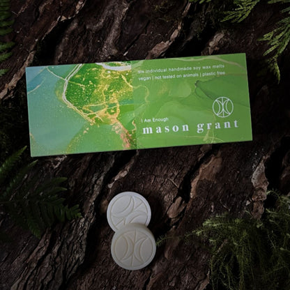 'Mason Grant' Lemongrass, Sage and Eucalyptus Wax Melts on wood background